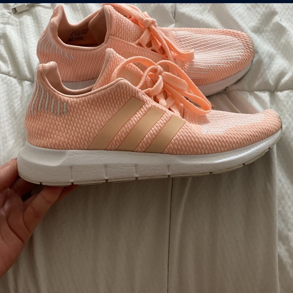 Swift runners women
